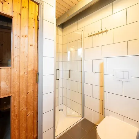 Exklusives Skandinavisches Nyaraló Granzow